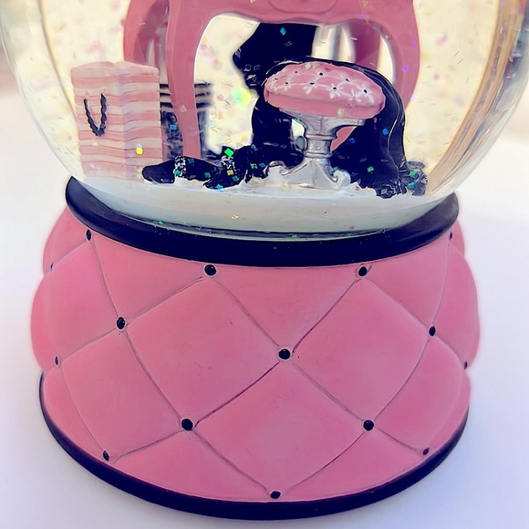 Rare Victoria Secret Musical Vanity Snow Globe - Picture 7 of 7